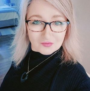 Meet your Posher, Kim